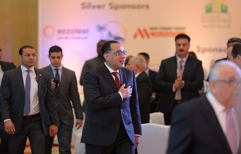 رئيس الوزراء يفتتح الدورة الثامنة من ملتقى بناة مصر