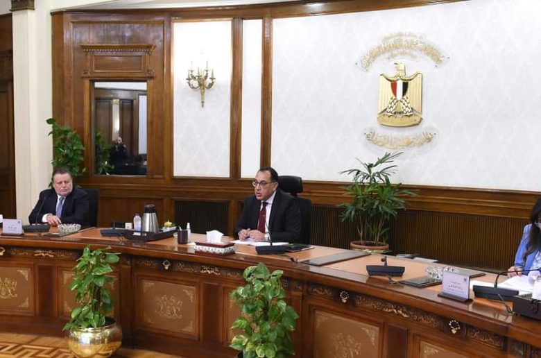الحكومة تناقش مقترحات تحفيز مناخ الاستثمار وتدفق الاستثمارات الأجنبية والمحلية