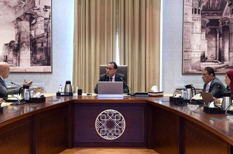 رئيس الوزراء يستعرض التصور التنموي لتخطيط أراضي منطقة الضبعة