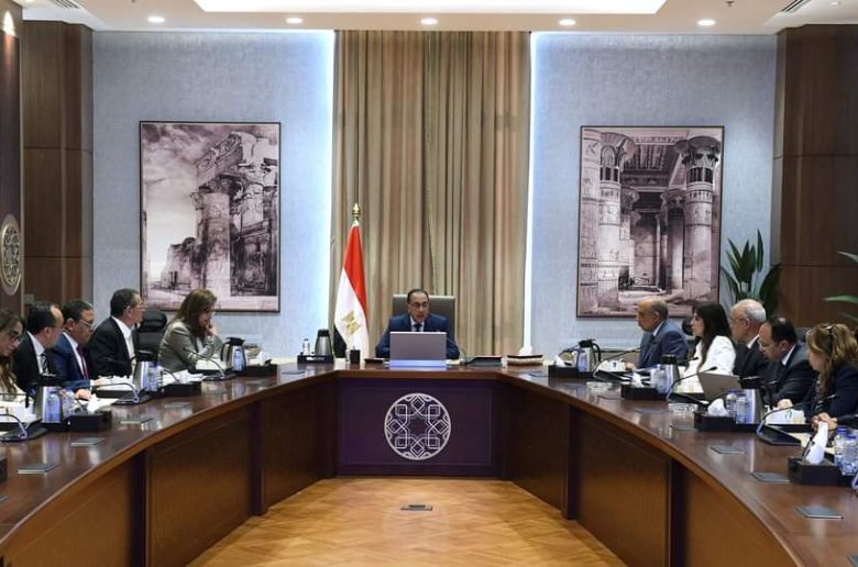 رئيس الوزراء يستعرض مقترحات استغلال المقار الحكومية بعد الانتقال للعاصمة الإدارية