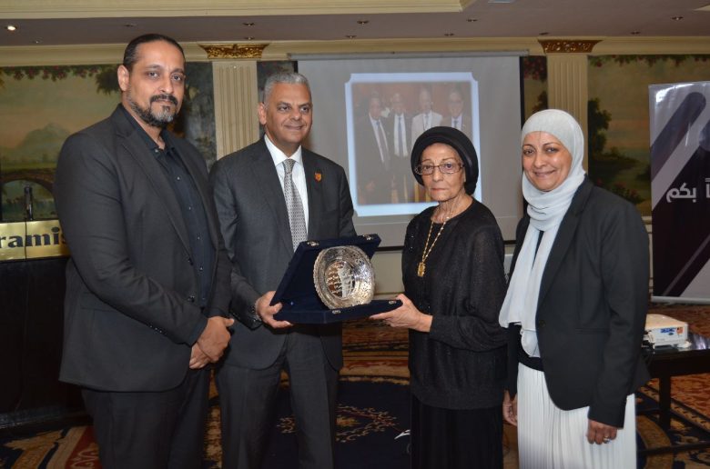 الاتحاد المصري للتأمين يعقد حفل تأبين للراحل جمال حمزة