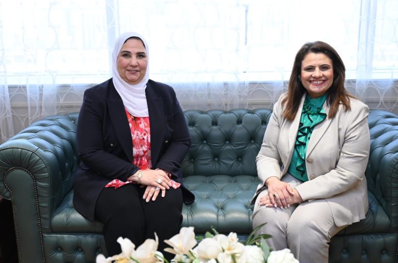 وزيرتا التضامن والهجرة تناقشان قضايا الحماية والرعاية للمصريين بالخارج