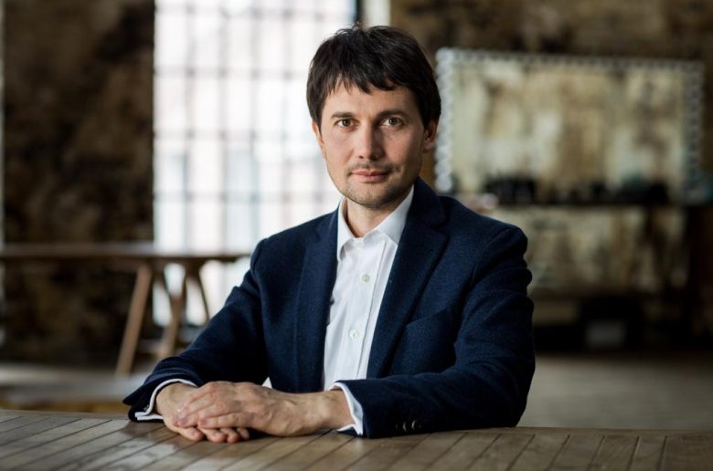 أليكسي إيفانوف مدير مركز البريكس