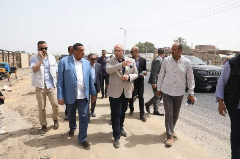وزير التنمية المحلية يتفقد عدداً من مشروعات الخطة الاستثمارية ببني سويف
