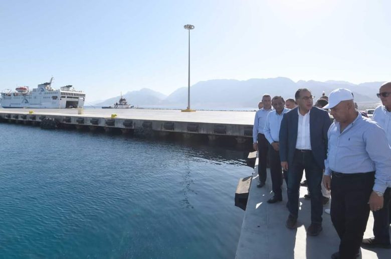 مدبولي: تطوير بميناء نويبع يأتي ضمن خطة لجعل مصر مركزا للتجارة العالمية واللوجستيات