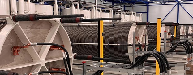 «هيتاشي إنرجي» تزود أول مصنع للهيدروجين الأخضر في العالم بنظام كهربائي