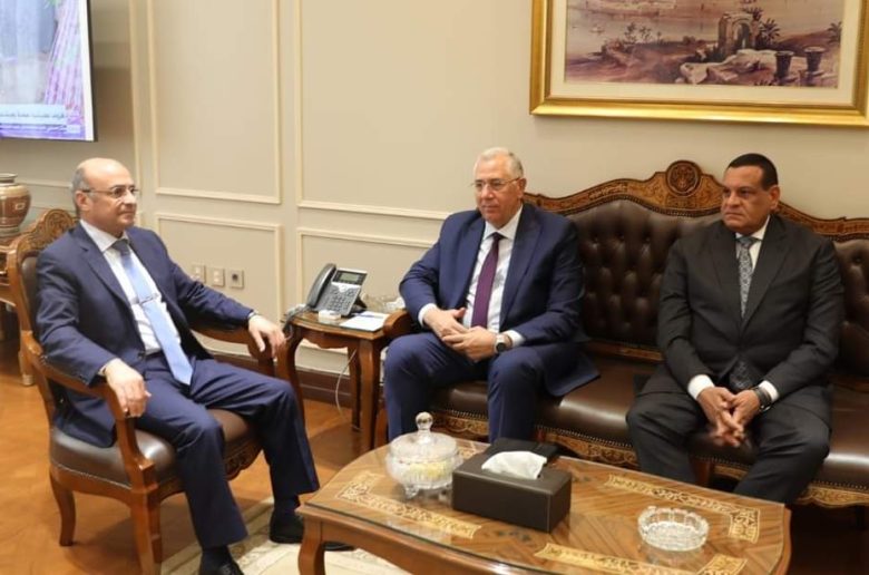 وزراء العدل والزراعة والتنمية المحلية يتابعون تنفيذ تكليفات الرئيس بمنع التعديات على الأراضي الزراعية