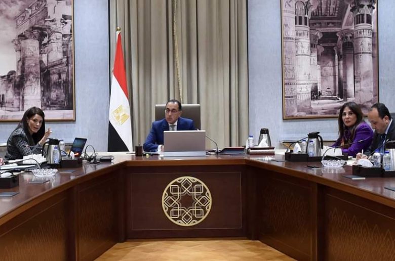 رئيس الوزراء يتابع جهود «التعاون الدولي» لتوفير التمويلات الإنمائية الميسرة