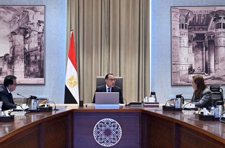 رئيس الوزراء: توجيهات رئاسية بالاهتمام بقطاع الصحة والارتقاء بمستوى الخدمات