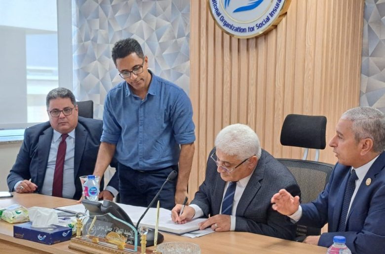 القومية للتأمين الإجتماعي توقع عقد شراء أرض هليو بارك مقابل 15 مليار جنيه