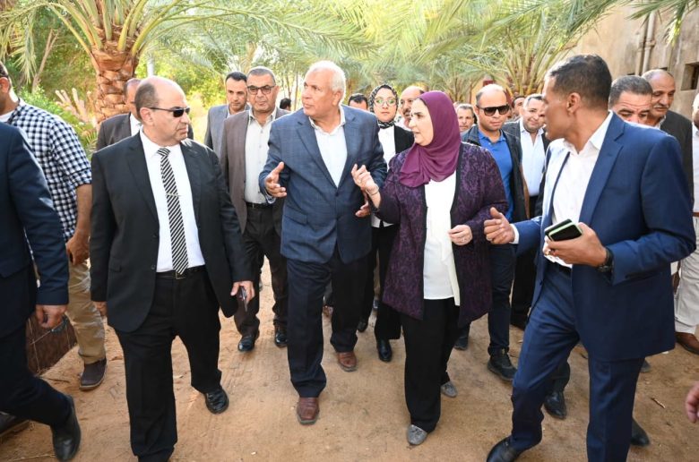 وزيرة التضامن تتفقد بيوت الطلبة ومركز تأهيل الأشخاص ذوي الإعاقة بالداخلة