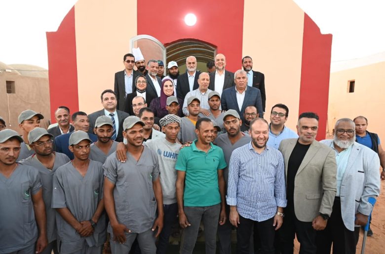 وزيرة التضامن تدشن المرحلة الثانية لمزرعة نخيل الجمعية الشرعية على طريق العوينات