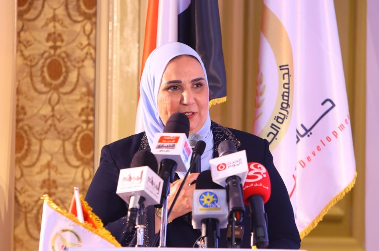 وزيرة التضامن: استخراج 11 مليون «بطاقة ميزة» للفئات المستهدفة من برامج الوزارة