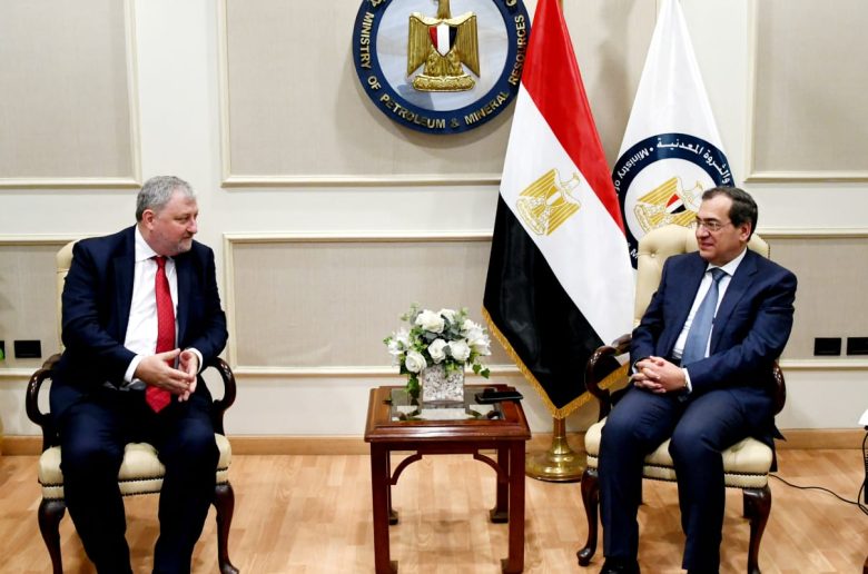 جانب من المباحثات