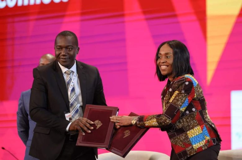 أفريكسيم بنك