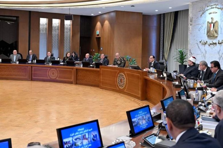 الحكومة توافق على البحث عن البترول في منطقة تنمية رأس قطارة بالصحراء الغربية