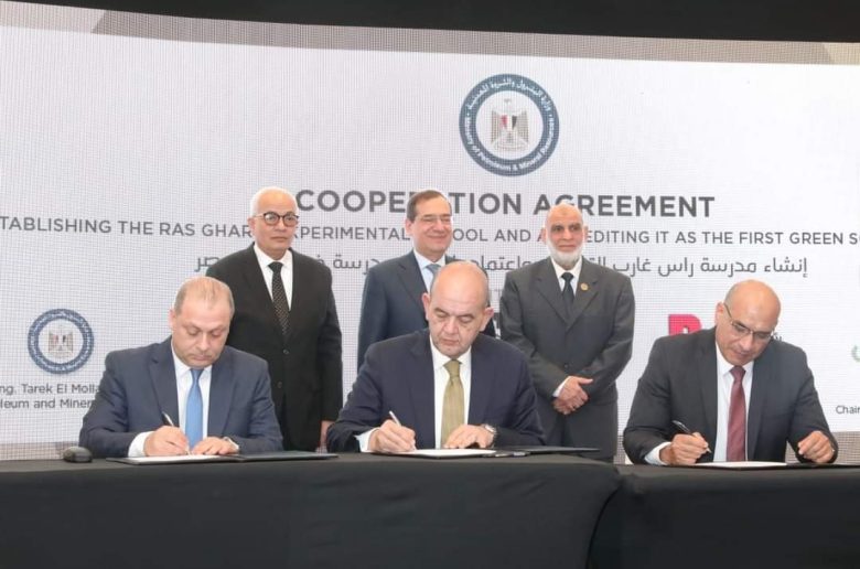 توقيع بروتوكولي تعاون مع مؤسسة السويدي إليكتريك لإنشاء مدرستين للتكنولوجيا التطبيقية