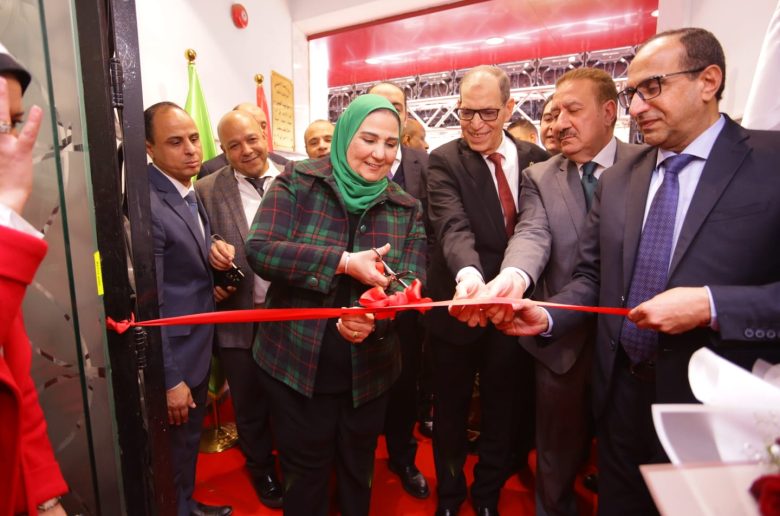 وزيرة التضامن ومحافظ المنوفية يفتتحان فرع «بنك ناصر الاجتماعي» بشبين الكوم