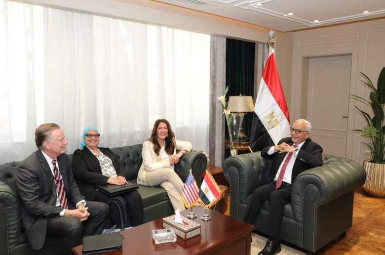 وزير التعليم يبحث التوسع بمدارس «STEM» وتعزيز التعاون مع الولايات المتحدة