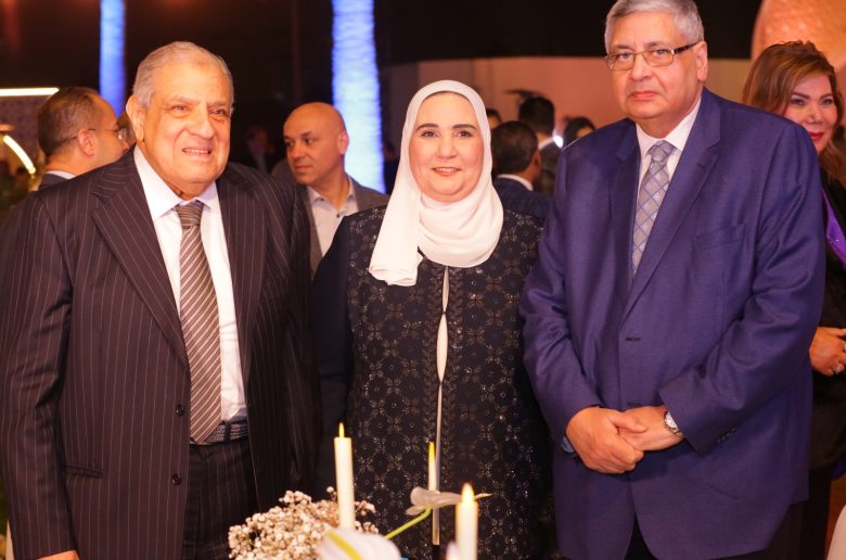 وزيرة التضامن: نساهم بتكلفة علاج عدد من أطفال مستشفى الناس بقيمة 20 مليون جنيه