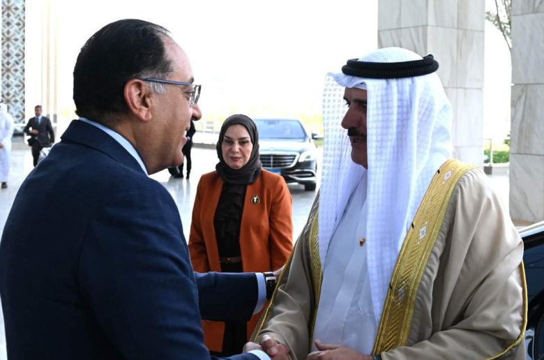 مصر تدعم جهود استضافة البحرين للقمة العربية الثالثة والثلاثين في مايو المقبل