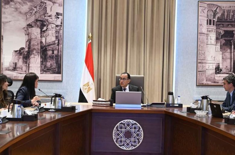 رئيس الوزراء يتابع تنفيذ وثيقة سياسة ملكية الدولة وحوكمة الشركات الحكومية