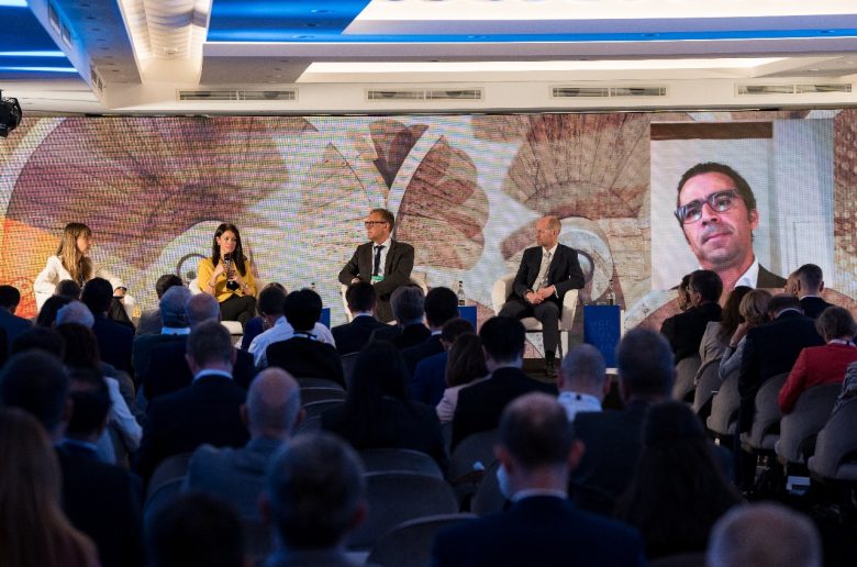 وزيرة التعاون الدولي