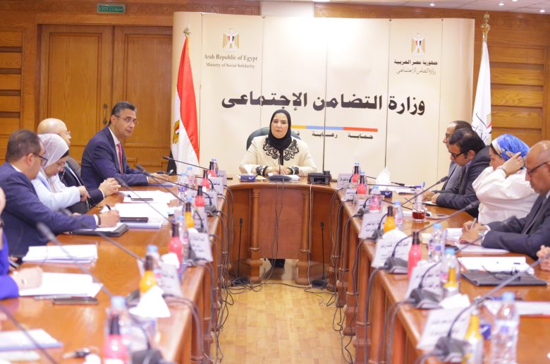 وزيرة التضامن: 7 مليارات جنيه إجمالي المنصرف من صندوق تأمين الأسرة منذ نشأته