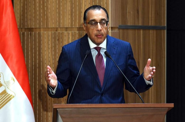 رئيس الوزراء: حل مشكلة الكهرباء وأسعار السلع على رأس أولويات الحكومة الجديدة