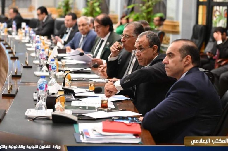 وزير الشئون النيابية: الأمن القومي له أولوية قصوى في ظل التحديات بالمنطقة