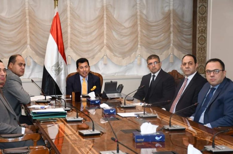 وزير الشباب: إجراءات حاسمة وتفتيش على حمامات السباحة بكافة المنشآت