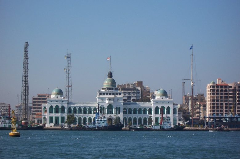 قناة السويس