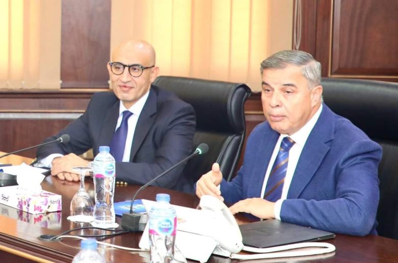 وزير التعليم ومحافظ الإسكندرية يستعرضان آليات مواجهة الكثافات وسد العجز في المعلمين