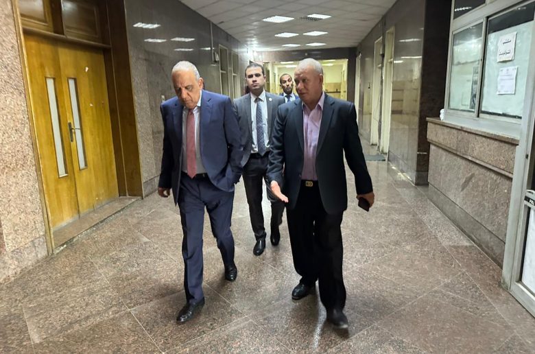 جانب من زيارة الوزير