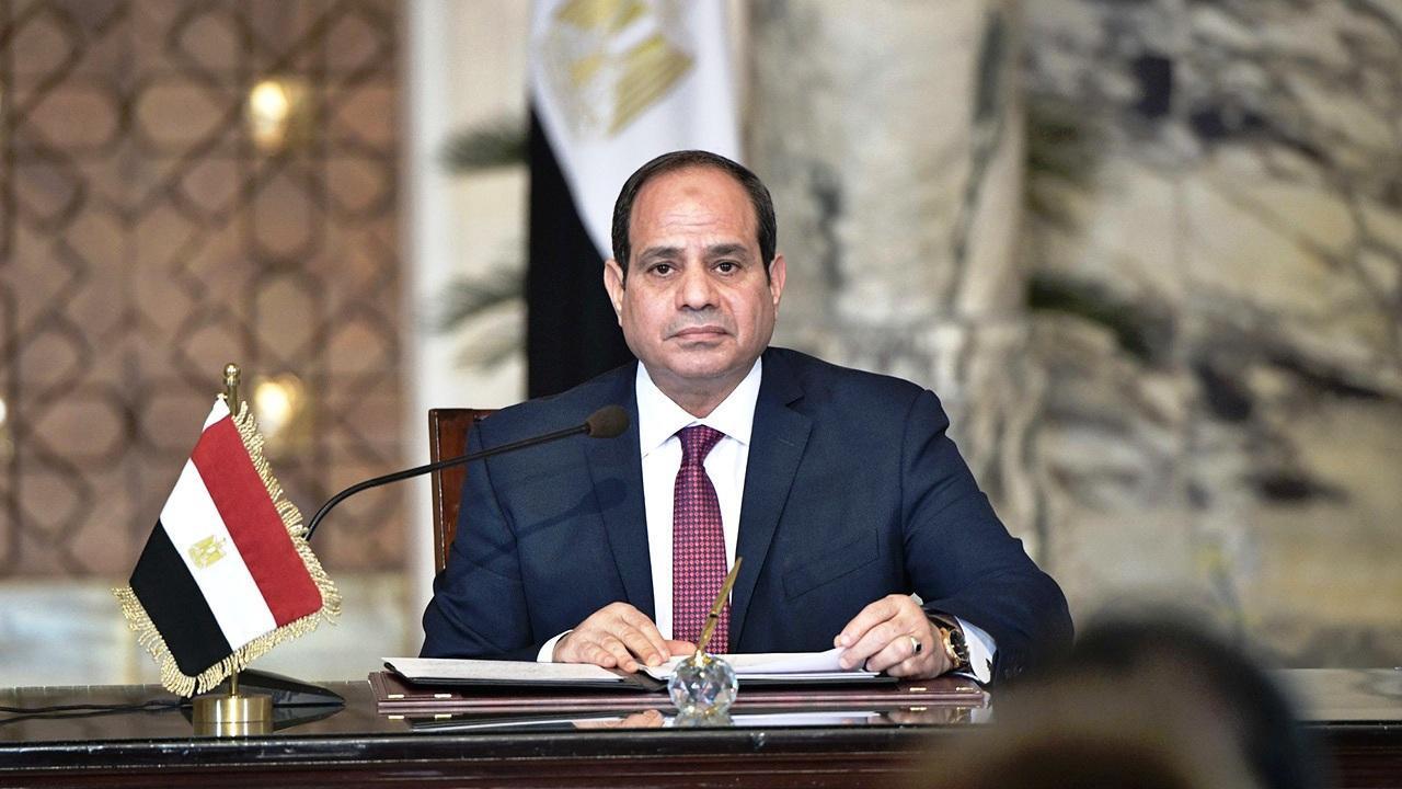 الرئيس السيسي يتقدم مشيعي جنازة اللواء كمال مدبولي والد رئيس الوزراء