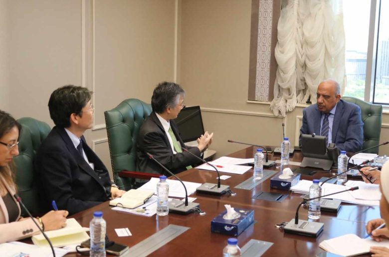 لقاء الوزير