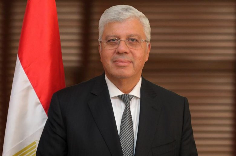 الدكتور أيمن عاشور وزير التعليم العالي والبحث العلمي