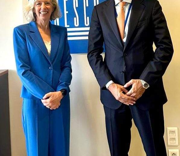 وزير التعليم يبحث سبل تعزيز التعاون مع اليونسكو بمجال التعليم قبل الجامعي