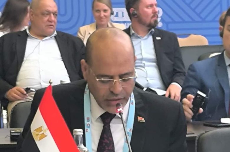 وزير العمل: توجيهات رئاسية بشأن إعداد استراتيجية وطنية لنشر ثقافة السلامة والصحة المهنية