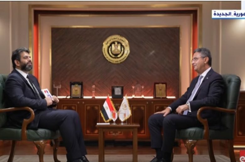وزير التموين: الدعم النقدي فرصة لحصول المواطن على ما يريد من المجمعات الاستهلاكية