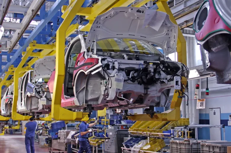 إنتاج  مصر من السيارات