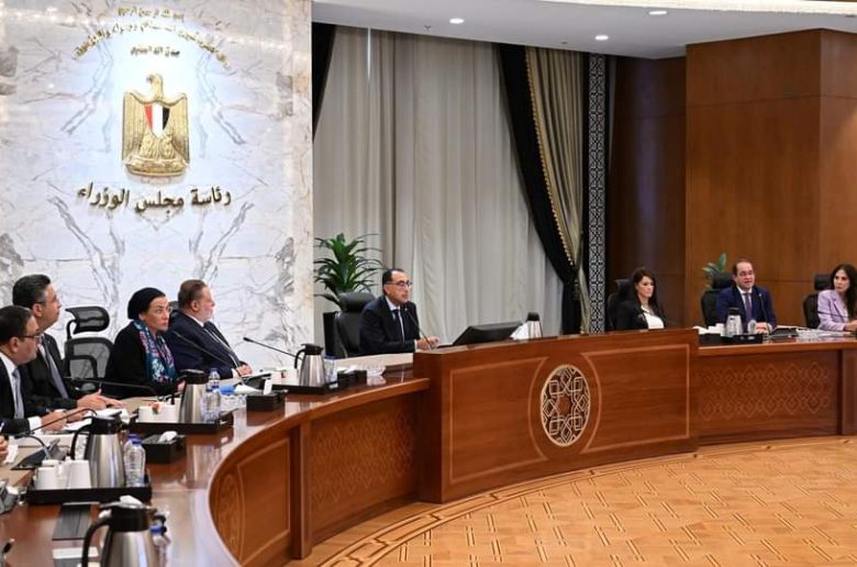 رئيس الوزراء يوجه بسرعة الخروج بمجموعة الإجراءات المحفزة لقطاع الأعمال الخاص