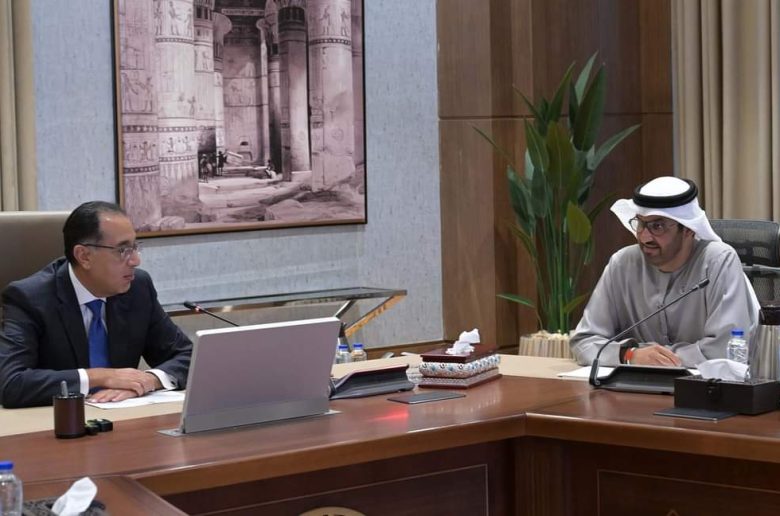 رئيس الوزراء يلتقى وزير الصناعة والتكنولوجيا الإماراتي والوفد المرافق له