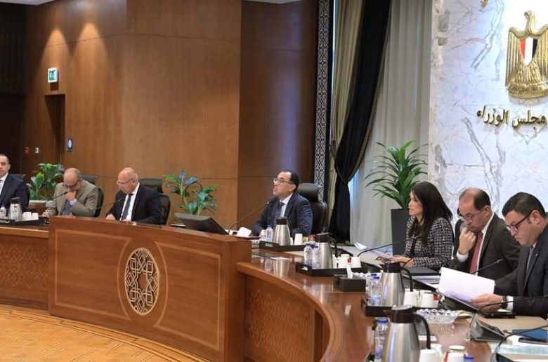 اللجنة العليا لشئون المشاركة توافق على طرح 12 مشروع بمجال معالجة المياه وشبكات الكهرباء