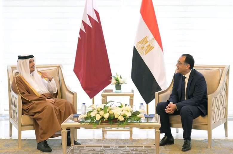 رئيس الوزراء: عرض فرص استحواذ أو شراكة بالعاصمة الإدارية على المستثمرين القطريين