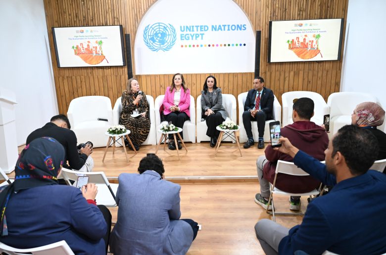 وزيرة التضامن تشارك بجلسة «دور الفن المستدام في دعم المجتمعات والتنمية» ضمن المنتدى الحضري العالمي