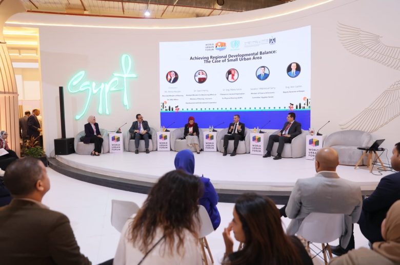 الحكومة ترسم خريطة التنمية المتكاملة في مصر وتعزيز برامج «حياة كريمة»