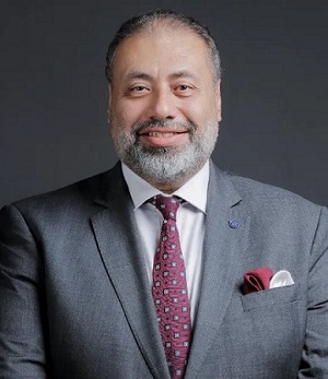 أحمد خليفة العضو المنتدب لشركة ثروة للتأمين