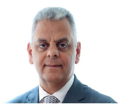 علاء الزهيري رئيس الاتحاد المصري للتأمين