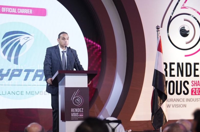 الدكتور إسلام عزام نائب رئيس هيئة الرقابة المالية